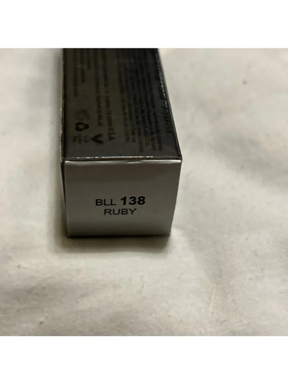NYX bll138 ruby